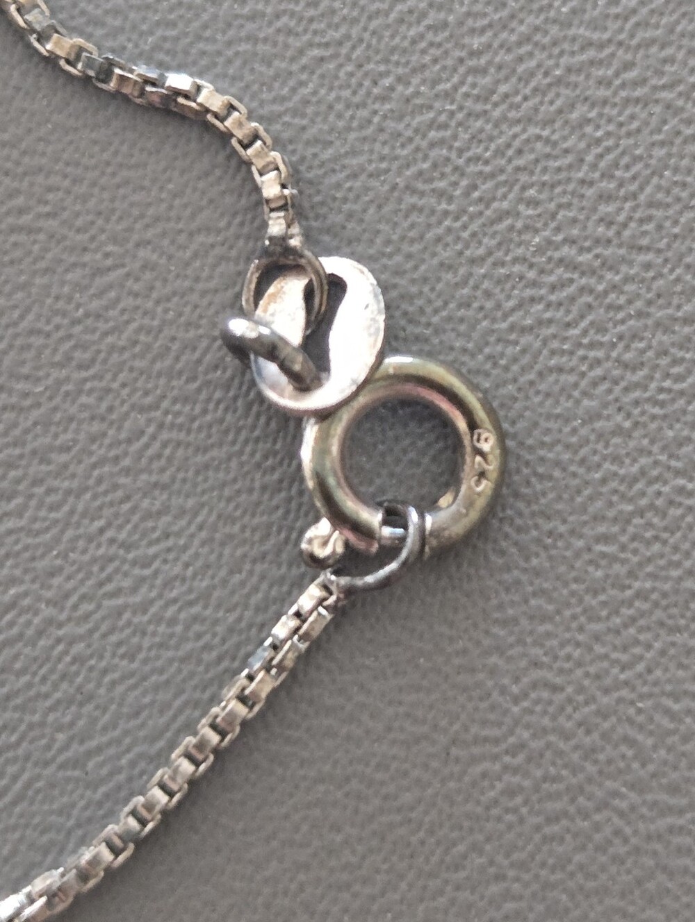 Silver Pony Necklace 18" - Picture 4 of 4